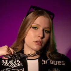 BORN GLOBAL & Eda Hinkova — Shining Lights