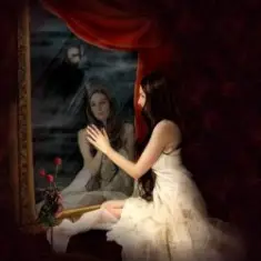 Britney Spears — Girl In The Mirror