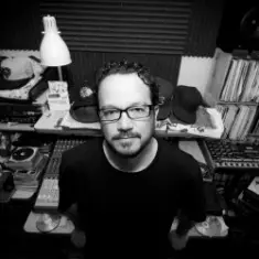 Mark Farina — Moon shake