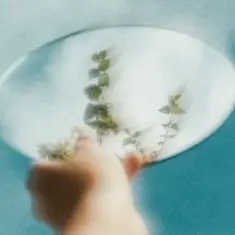 Oskar Med K — Make Me Feel