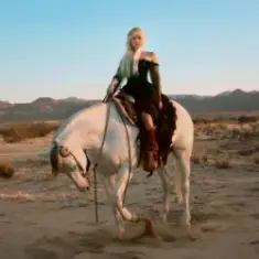 ILUKA — Woman Gone Mad