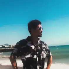 MARSTEREON feat. PLYAJ — Love