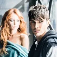 Время и Стекло — Потанцуй Со Мной