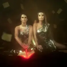 Neoni — Yellow Brick Road