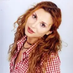 Лариса Черникова — Рука в руке