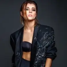 Юлия Рó‎знен — Невипадкова