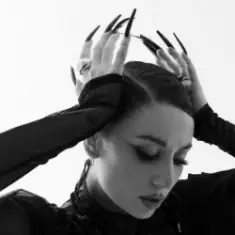 Mihaela Marinova — Under Pressure