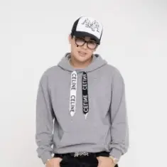 Oscar Ortiz — Amigos Para Que