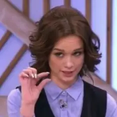 Enjoykin feat. Диана Шурыгина — Нецветные Розы