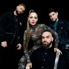 THE HARDKISS — Helpless