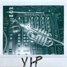 Galantis & Peach Martine & secs on the beach — Circles (VIP Mix)