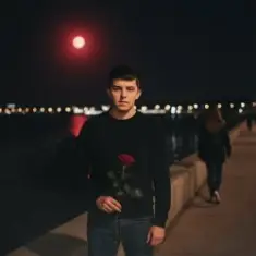 Александр Лонов — Сегодня вновь луна