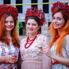 Тріо Квітана — Ой, говорила чиста вода