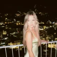 Chloe Adams — Iris