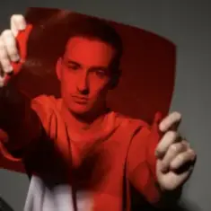 TESLENKO — На тому балконі