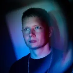 Craig Connelly & Dan Thompson — Welcome To Earth