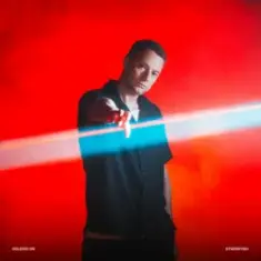 Friction & Sam Harper — Holding On