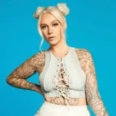 Georgie Riot — Body