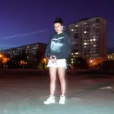 MI MI MARII — Квітами заплетене місто