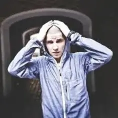 Денис Лирик — Я люблю её, мам Гитара