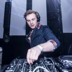 Fox Stevenson — Tico