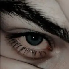 Navjaxx, Staarz — moths (slowed + reverb)