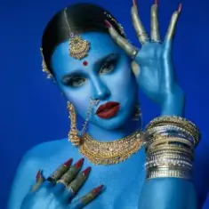 Tommy Genesis — Rumi