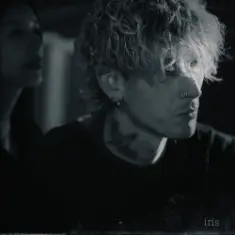 mgk & Julia Wolf — iris (Cover)