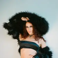 Alina Pash — DENGI